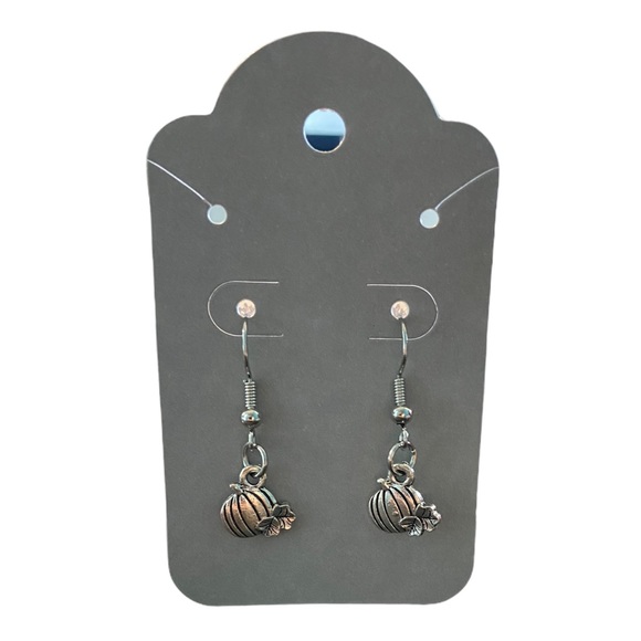 Handmade Fall/Halloween Earrings - Picture 1 of 3